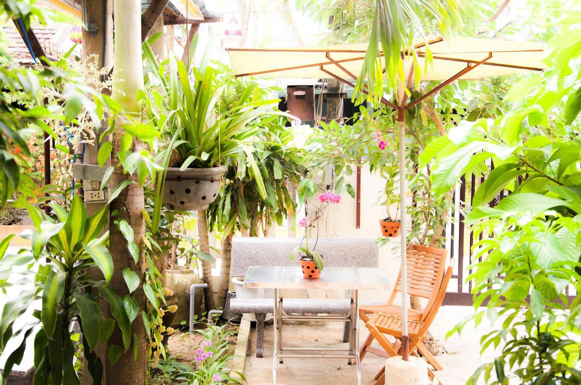 Memories Homestay Хой Ан Екстериор снимка